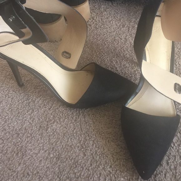 Zara suede pumps