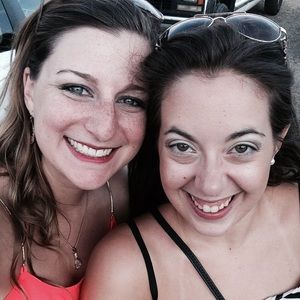 Meet your Posher, Debra