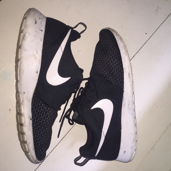 Nike Roshes