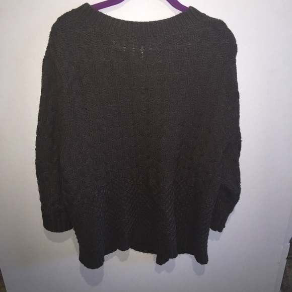 Sweater - Picture 3 of 3