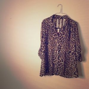 Leopard prong quarter sleeve chiffon shirt