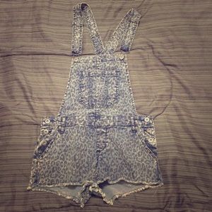 Leopard print overalls