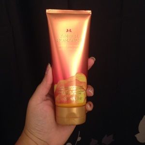 Amber romance body cream/lotion