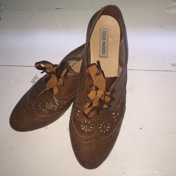 Steve Madden bow tie flats