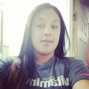 Meet your Posher, Elvia