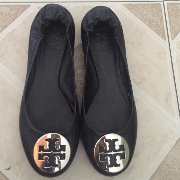 Tory burch black flats