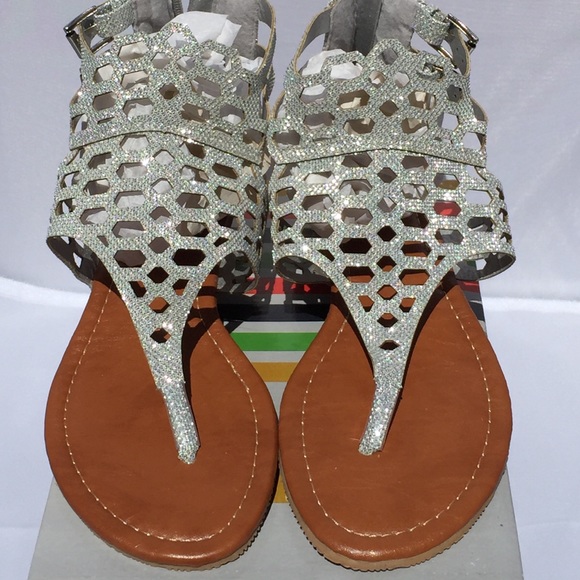 Brand new Carrini sandals