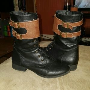 Wet seal combat boots