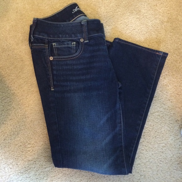 American Eagle Outfitters Denim - American Eagle Outfitters Artist Crop Jean Size 2