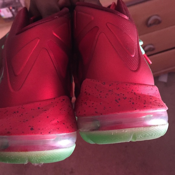 Shoes - Picture 2 of 2