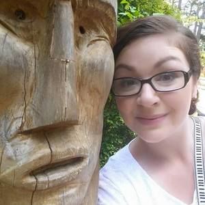 Meet your Posher, Krystal