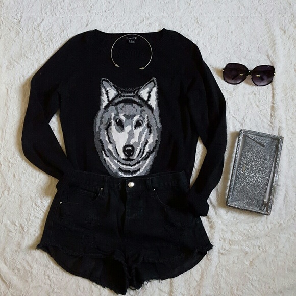 Forever 21 Sweaters - *1 DAY SALE* Wolf Face Thick Knit Sweater