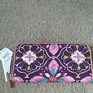 New Minicci purple wallet. Very cute