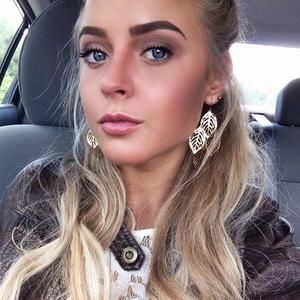 Meet your Posher, Sofia