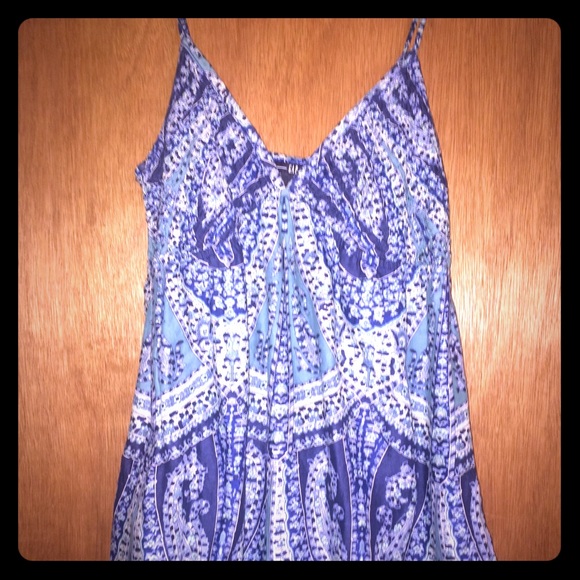 Maxi Dress with blue paisley pattern.