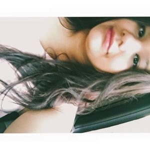 Meet your Posher, Destiny