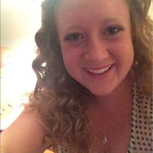 Meet your Posher, Allyson