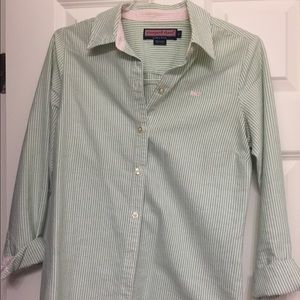 Vineyard Vines Oxford shirt, size 0