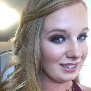 Meet your Posher, Mckenna