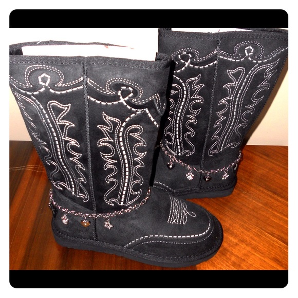 Suede Fur Lined Embroidery Stitch Winter Boots