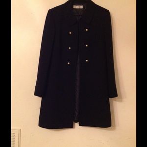 Tahari Coat size Large