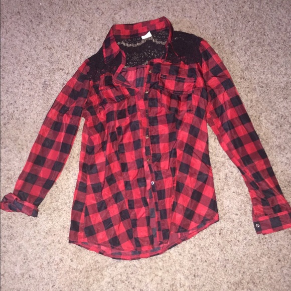 Red & black plaid long sleeve shirt