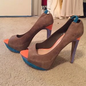 Jessica Simpson pumps. Size 9. Worn once