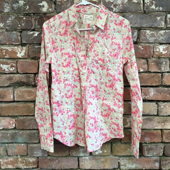 Floral button-up