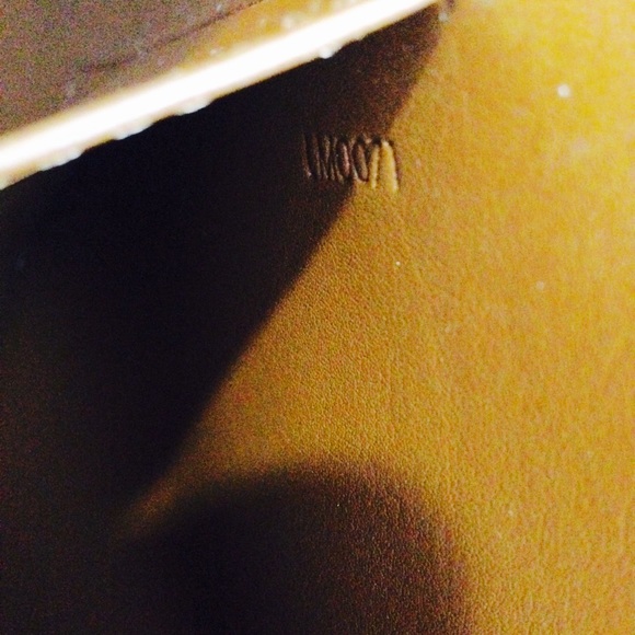 Lost!! - Picture 4 of 4