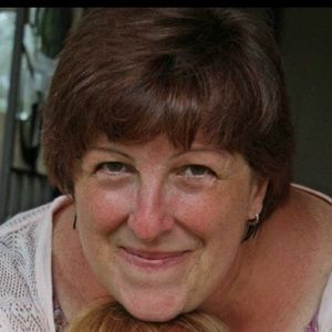 Meet your Posher, Brenda