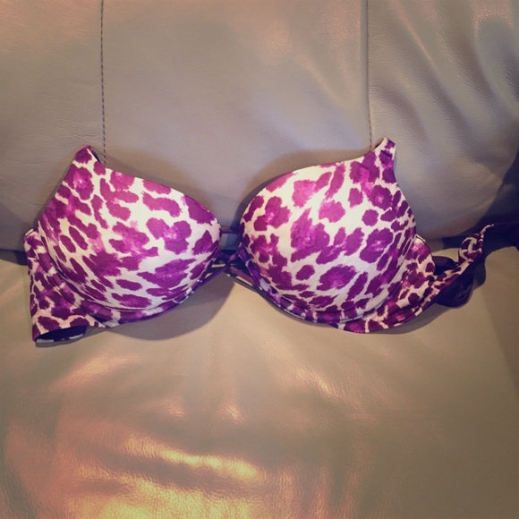 Victoria secret bombshell extreme push up