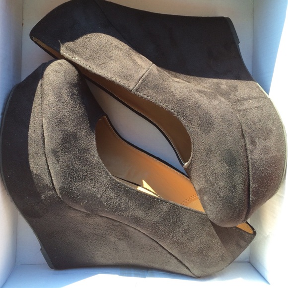 Charlotte Russe Shoes - Black wedges