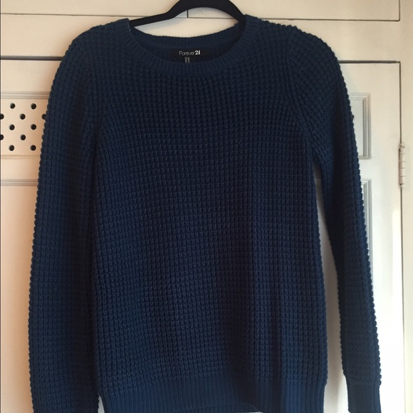 ❌❌❌❌❌ SOLD ❌❌❌❌❌Blue forever 21 sweater NEVER WORN
