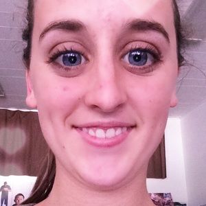 Meet your Posher, Jenna