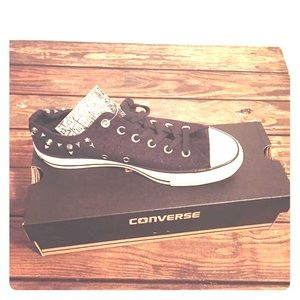 Glam distressed converse size 9.