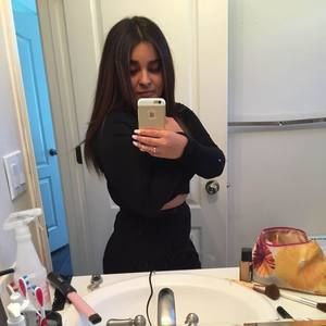 Meet your Posher, Aisha