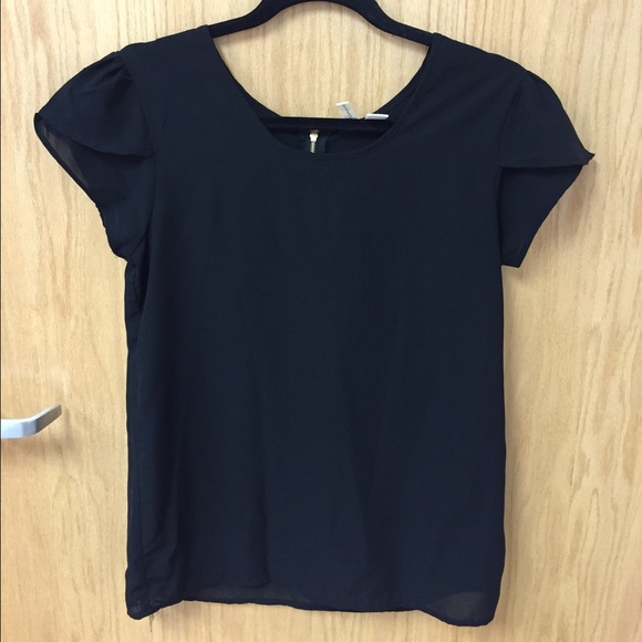 Japana black top - Picture 1 of 3