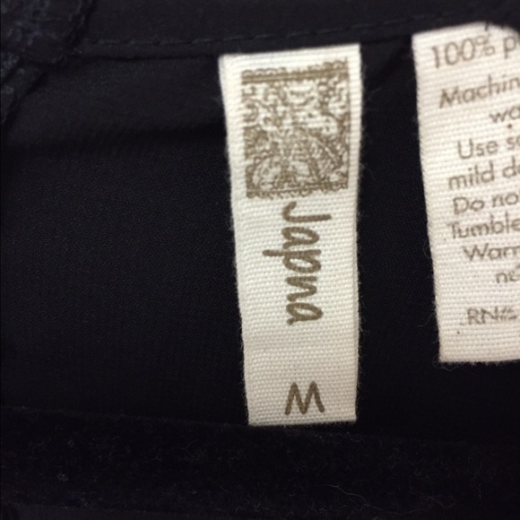 Japana black top - Picture 3 of 3