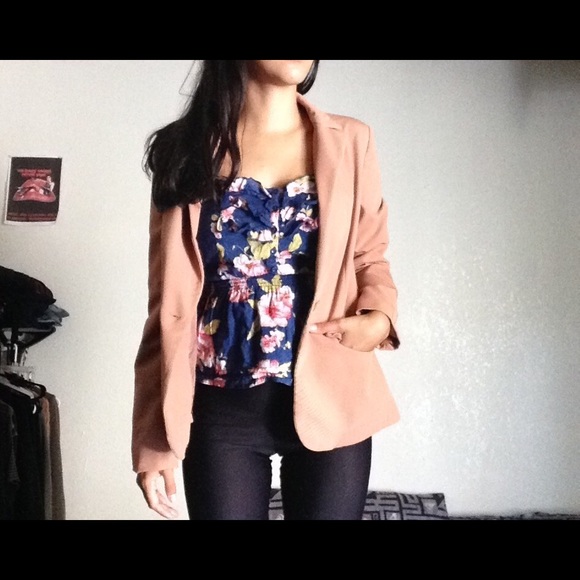 Forever 21 Tops - Floral top