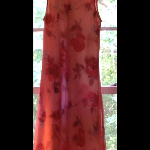 Meet your Posher, Julie - Picture 2 of 3