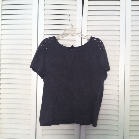 studded & distressed tee