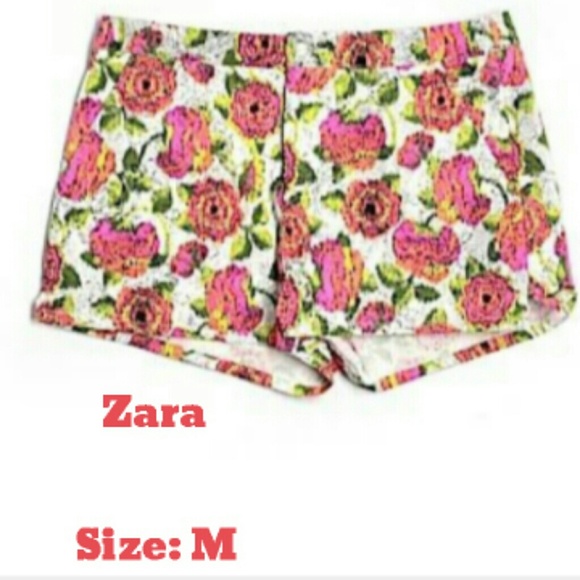 ✴Reduced✴ Trafaluc Zara floral shorts