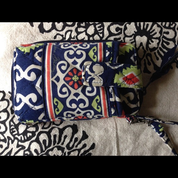 Vera Bradley wristlet wallet