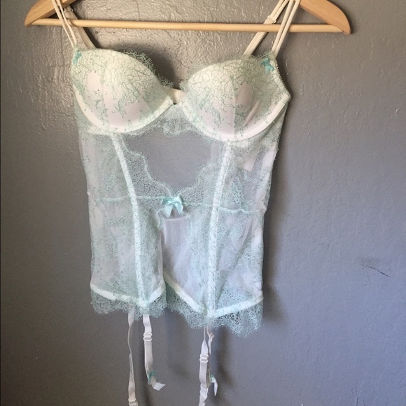 New with tags Victoria Secret Lingerie SET