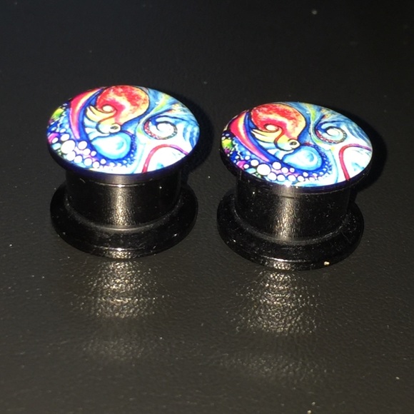 Beautiful Plug - Picture 3 of 4