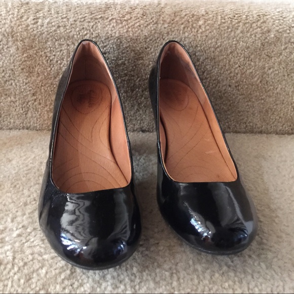 Clark Patent Black Heels
