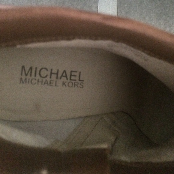 Michael Kors Platform Bootie - Picture 4 of 4