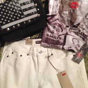 🔥HOTT🔥Levi Jean Leggings