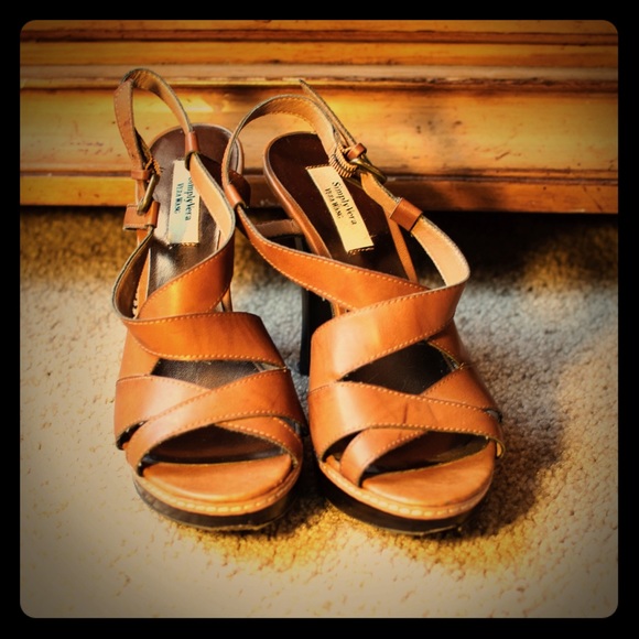 Simply Vera Saddle Leather Heels