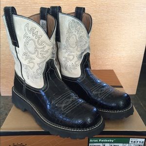 Ariat Fatbaby Black Gator And Bone Boots